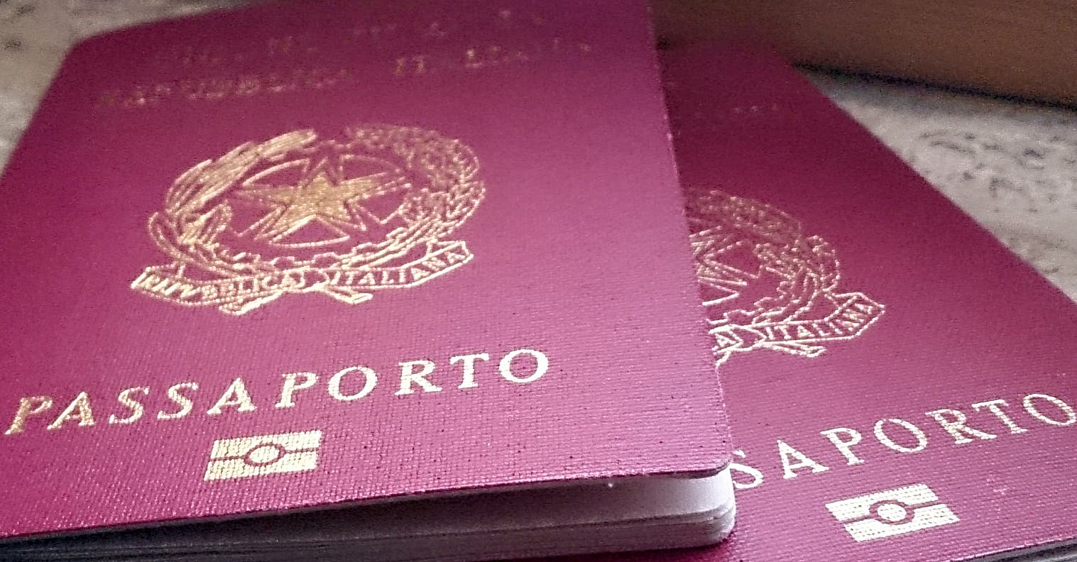 immagine di copertina dell'articolo Passaporto